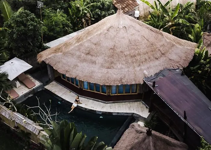 Sacred River Retreat And 4*