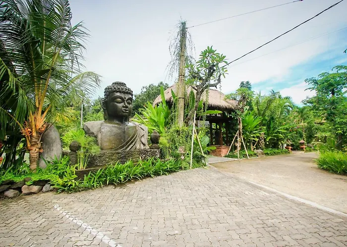リゾート Sacred River Retreat And